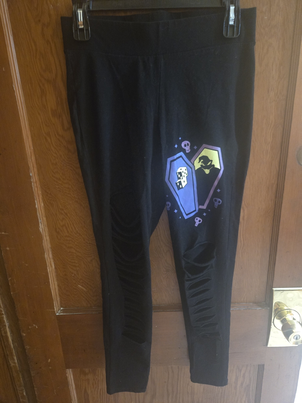 Nightmare Before Xmas Ooegy Boogey Leggings with Coffin Graphics And Shreeding